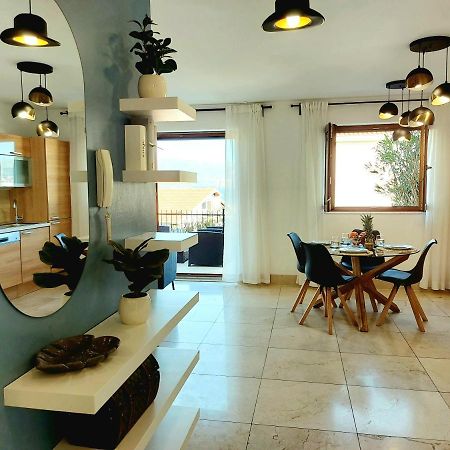 Apartment Livia 斯拉汀 外观 照片